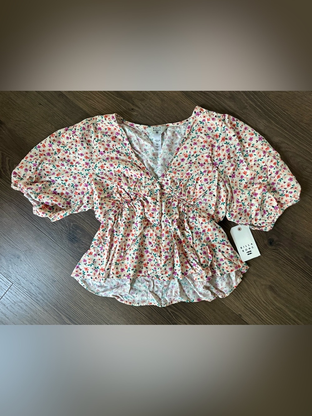 NWT Billabong Ditsy Floral Print Smocked Puff-sleeve Crop Top Size Large